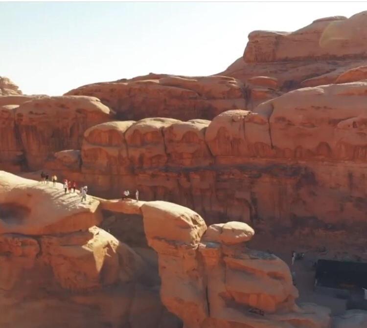 Hotel Stars Life Camp-Tour Wadi Rum Exteriér fotografie